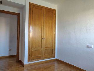 Piso en alquiler en Martín Carpena - Torre del Río en Málaga