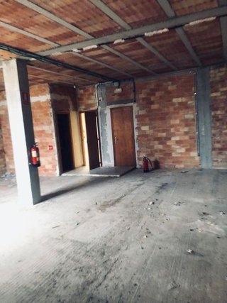 Local comercial en alquiler en Deltebre