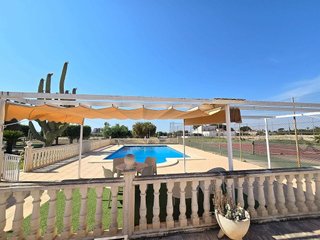 Chalet en alquiler en Las Bayas en Elche