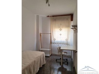 Piso en alquiler en Ciudad Jardín - Tagarete - El Zapillo en Almería