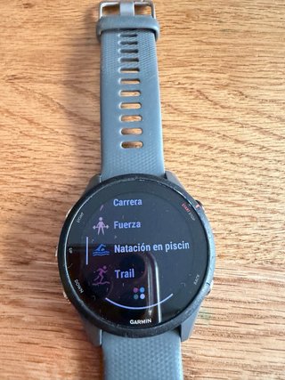 Reloj Garmin Forerunner 255 Gris