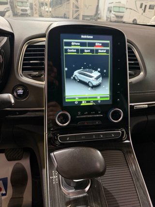 Renault Espace 2017 INITIALE PARIS