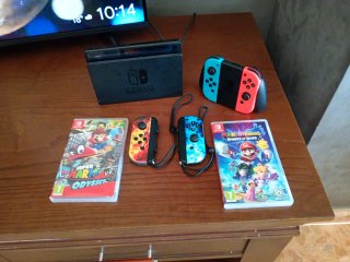 Nintendo Switch + 2 Juegos