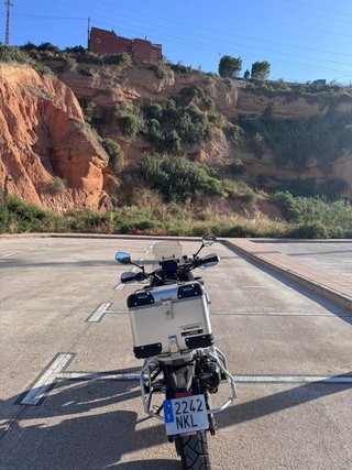 CF Moto 700 MT Blanca y Azul