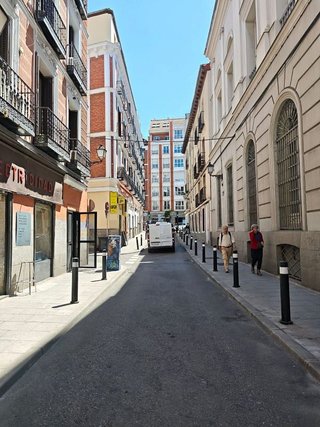 Local comercial en venta en Universidad - Malasaña en Madrid