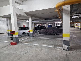 Garaje en venta en Almenara en Madrid