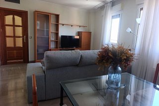 Piso en alquiler en Santa Rosa - Valdeolleros en Córdoba