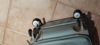 Maleta de cabina gris