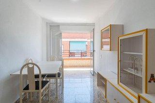 Piso en alquiler en Sector V en Elche