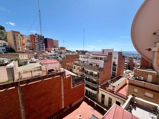 Piso en venta en Can Baró en Barcelona