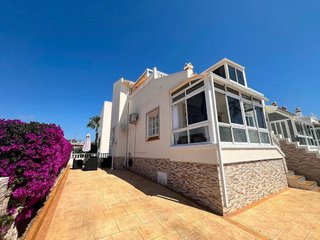 Casa en venta en Playa Flamenca - Punta Prima en Orihuela