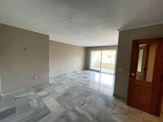 Piso en alquiler en El Mayorazgo - El Limonar en Málaga
