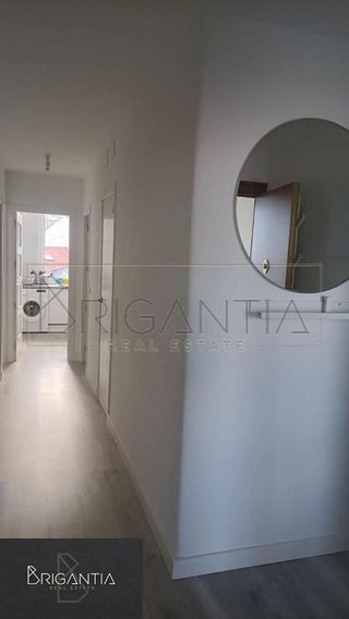 Piso en alquiler en Os Mallos - San Cristóbal en Coruña (A)