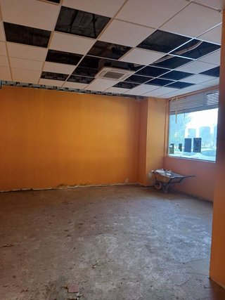 Local comercial en alquiler en Teatinos en Málaga