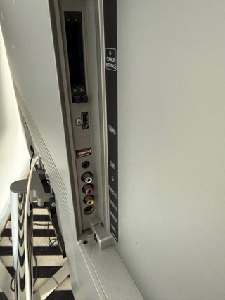Televisor Loewe Individual 55” Plata