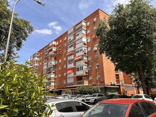 Piso en alquiler en Marroquina en Madrid