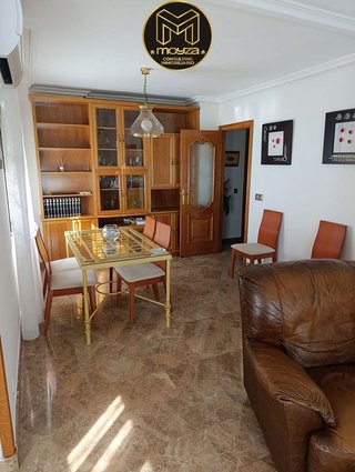 Piso en alquiler en Peñamefecit - Avda Barcelona en Jaén