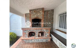 Casa en venta en Empuriabrava en Castelló d´Empúries