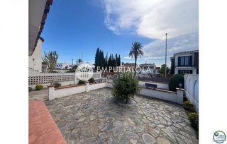 Casa en venta en Empuriabrava en Castelló d´Empúries