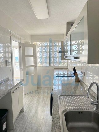 Piso en alquiler en Playa de San Juan en Alicante
