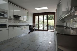 Casa pareada en alquiler en Piovera - Conde Orgaz en Madrid