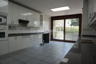 Casa pareada en alquiler en Piovera - Conde Orgaz en Madrid