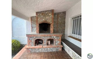 Chalet en venta en Empuriabrava en Castelló d´Empúries