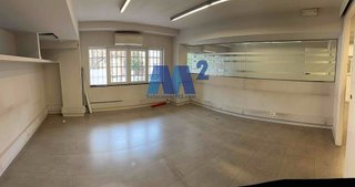 Local comercial en alquiler en Bellas Vistas en Madrid