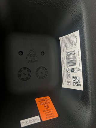 Elevador coche niños negro. Nuevo a estrenar