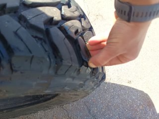 Toyo Mud Terrain 265/75R16  y llantas Nissan