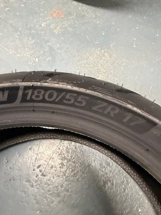 Neumático Michelin Road 6 180/55 ZR 17