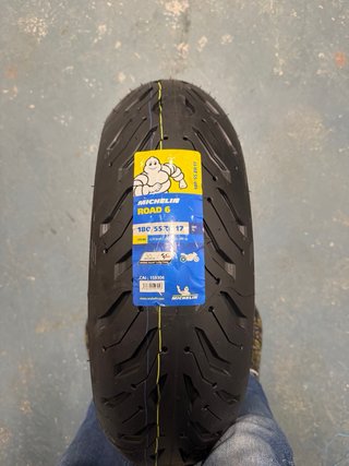 Neumático Michelin Road 6 180/55 ZR 17