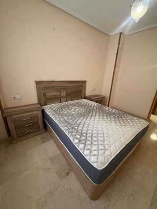 Piso en alquiler en Mercado en Alicante