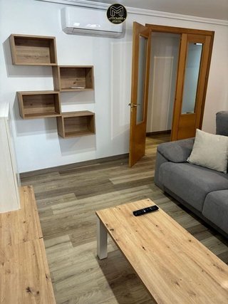 Piso en venta en Ctra. Circunvalación - La Magdalena en Jaén