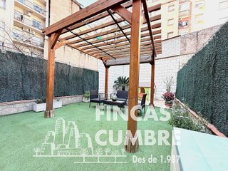 Dúplex en venta en Sant Andreu de Palomar en Barcelona