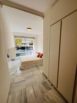 Dúplex en venta en Playa de la Fontanilla en Marbella