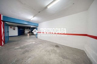 Garaje en venta en Pº Zorrilla - Cuatro de Marzo en Valladolid