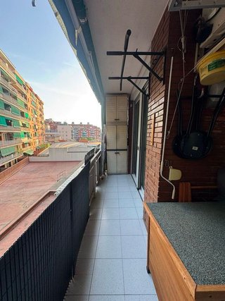 Piso en venta en Artigas - Llefià en Badalona