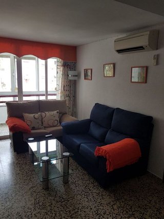 Piso en alquiler en Tres Huertas - El Torrejón - El Cerezo en Sevilla