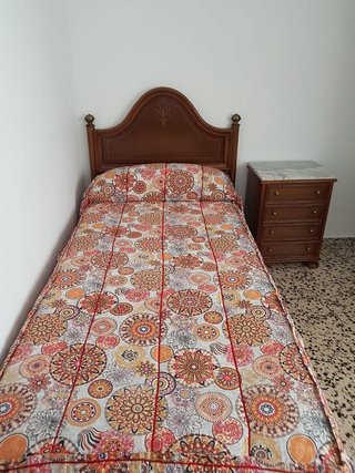Piso en alquiler en Tres Huertas - El Torrejón - El Cerezo en Sevilla