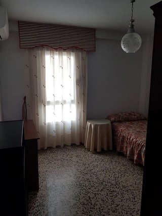 Piso en alquiler en Tres Huertas - El Torrejón - El Cerezo en Sevilla