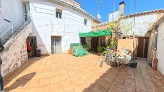 Casa adosada en venta en Ciudad Monumental en Cáceres