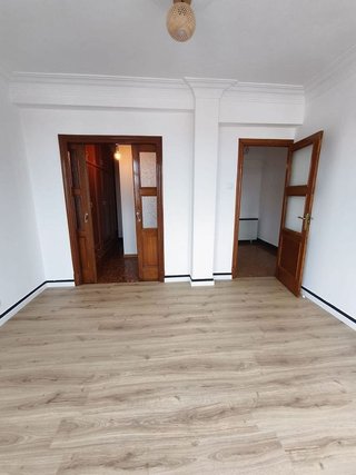 Piso en alquiler en Falperra - Santa Lucía en Coruña (A)