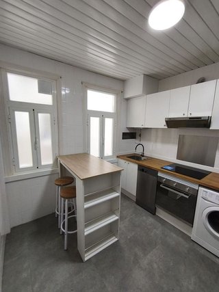 Piso en alquiler en Falperra - Santa Lucía en Coruña (A)
