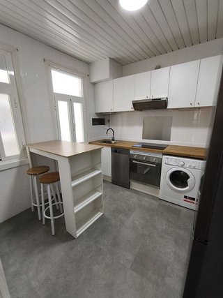 Piso en alquiler en Falperra - Santa Lucía en Coruña (A)