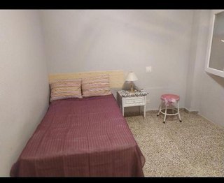 Piso en alquiler en Hospital en Jaén
