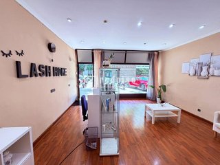 Local comercial en alquiler en Bernabéu - Hispanoamérica en Madrid