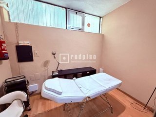 Local comercial en alquiler en Bernabéu - Hispanoamérica en Madrid