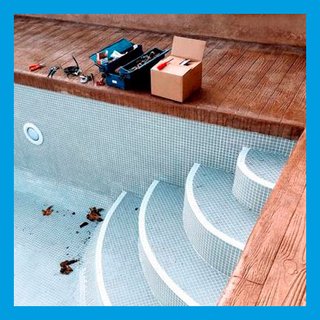 PISCINA DE OBRA