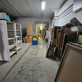 Nave industrial en venta en La Florida en Hospitalet de Llobregat, L´
